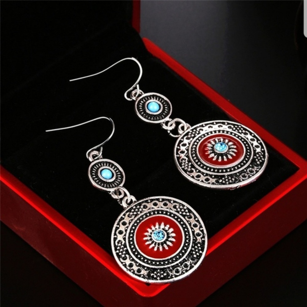 Boho Turqoise and Silver Earrings NWOT